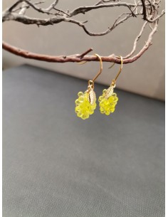 Grape shaped yellow bead earrings with gold leaves| PIOU PIOU - 1