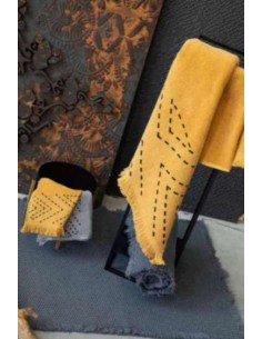 Bathroom mat Elly 54x110, Curry | VIVARAISE - 1 2