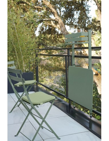 fm0070-balcony-bistro-table-1.jpg