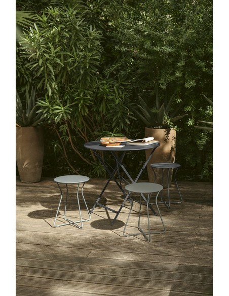 Kovový odkládací stolek / taburet Cocotte | FERMOB-32