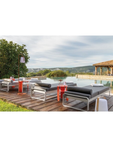 Kovový stojan Upright pro lampy Balad | FERMOB-10