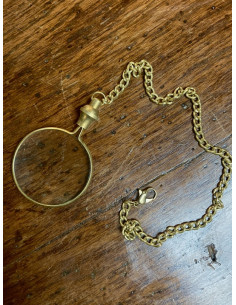 Pocket magnifying glass on metal chain, gold - 1 2