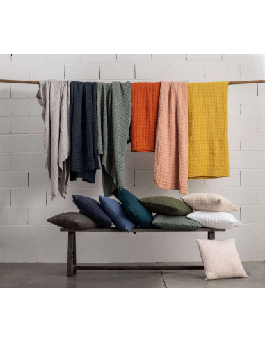 Přehoz přes postel Swami Olive 240x260 | VIVARAISE-5