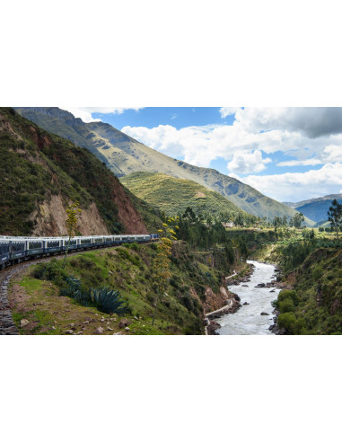 Epic Train Journeys. The Inside Track to the World's Greatest Rail Routes m