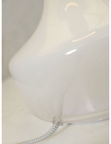 Stolní skleněná lampa Reykjavik se stínítkem...