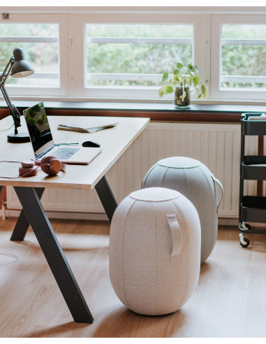 Balanční stolička Kapsul M s látkovým potahem...