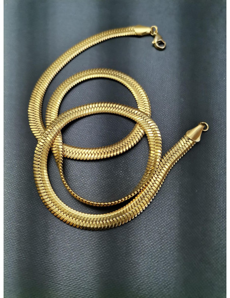 Dlouhý plochý náhrdelník ve zlaté barvě | PIOU PIOU