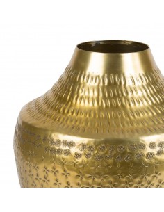 Padma Metal Vase | TABLE OF CONTENTS - 1 2
