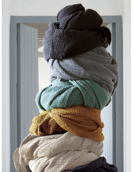 Přehoz přes postel Maia Vert de Gris recyklé 240x260 | VIVARAISE