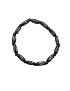 Black beaded bracelet with detail | import India