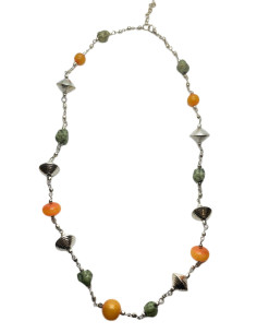 Náhrdelník dlouhé korále s kovovými prvky | dovoz Indie