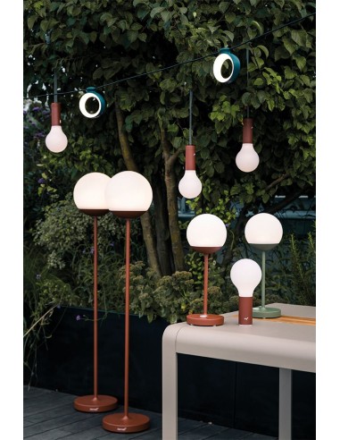 Vysoký stojan pro dobíjecí LED světlo Aplô H24 | FERMOB a