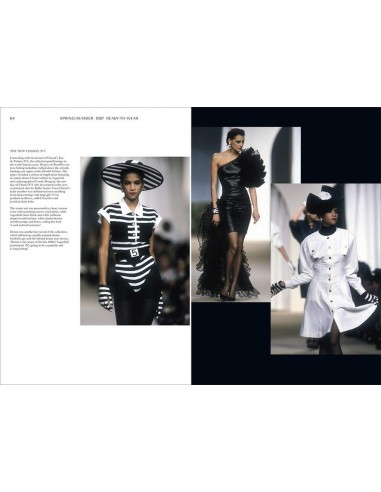 Chanel Catwalk: The Complete Collections-4