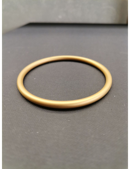 Pevný náramek v matné zlaté barvě | PIOU PIOU