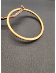 Pevný náramek v matné zlaté barvě | PIOU PIOU 2