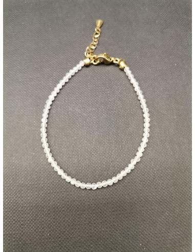 Náramek z drobných korálků měsíčního kamene |...