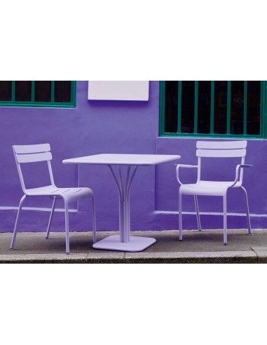 Zahradní stůl Luxembourg 71x71 s centrální...