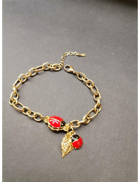Řetízkový náramek s červenou beruškou a lístkem| PIOU PIOU a