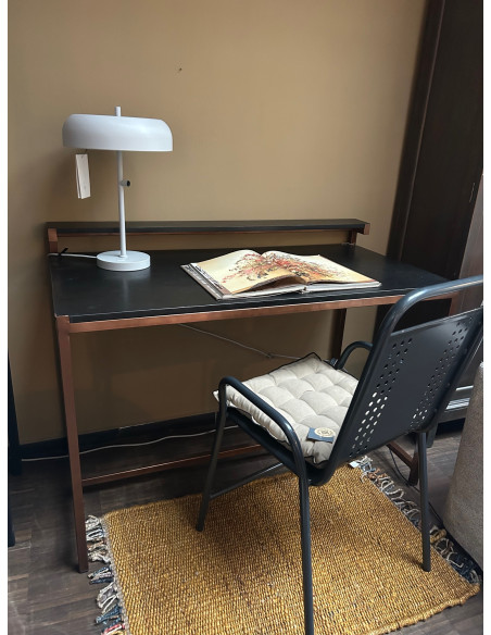 Psací stůl kov s tmavým dřevem, měděný | dovoz Indie