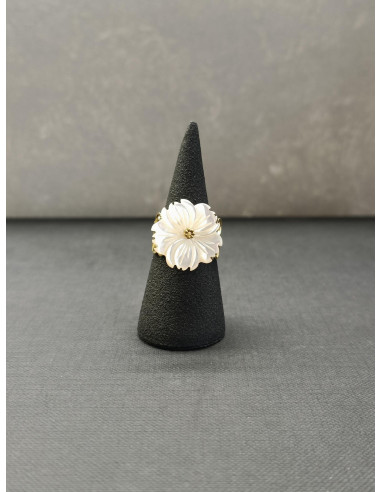 Zdobený prsten s perleťovým květem | PIOU PIOU