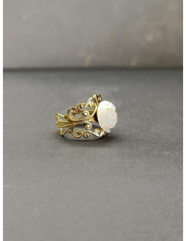 Zdobený prsten s perleťovou růží | PIOU PIOU b