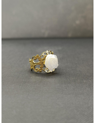 Zdobený prsten s perleťovou růží | PIOU PIOU a