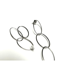Náušnice z kovových oček ve stříbrné barvě | LORIANE 2