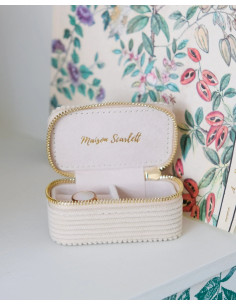 Mini cestovní šperkovnice z béžového manšestru | MAISON SCARLET 2