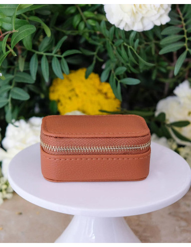 Mini cestovní šperkovnice z umělé kůže - camel | MAISON SCARLET