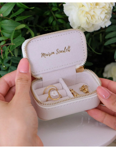 Mini cestovní šperkovnice z umělé kůže - camel | MAISON SCARLET c