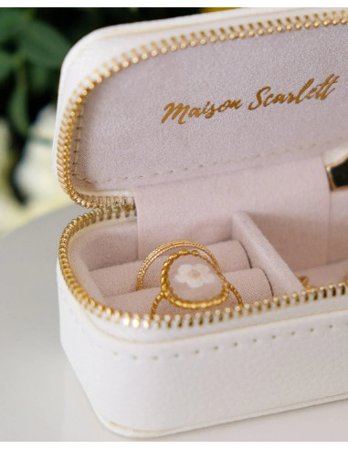 Mini cestovní šperkovnice z umělé kůže - camel | MAISON SCARLET - 5