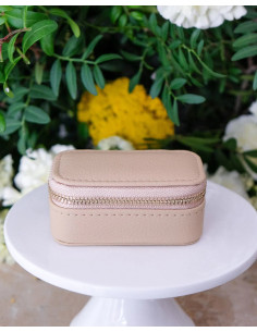 Mini cestovní šperkovnice z umělé kůže - béžová | MAISON SCARLET