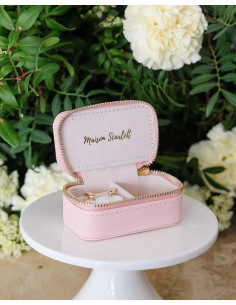 Mini cestovní šperkovnice z umělé kůže - růžová | MAISON SCARLET 2