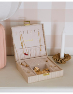 Šperkovnice z béžového manšestru | MAISON SCARLET 2