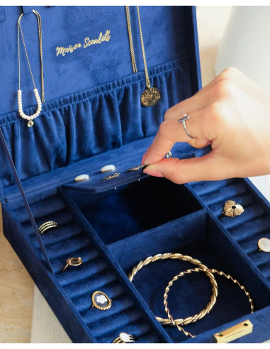 Šperkovnice z béžového sametu | MAISON SCARLET b