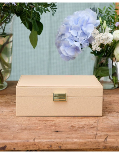 Dvoupatrová šperkovnice z béžové umělé kůže | MAISON SCARLET