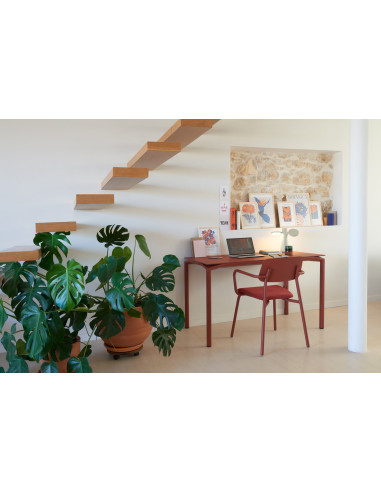 Kovový stůl Calvi 126x63 s matnou deskou, INDOOR  | FERMOB f