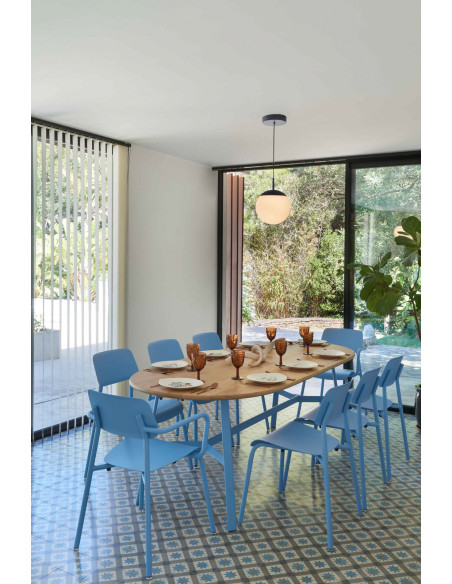 Jídelní stůl SO'O s oválnou dubovou deskou 220x95 INDOOR | FERMOB g