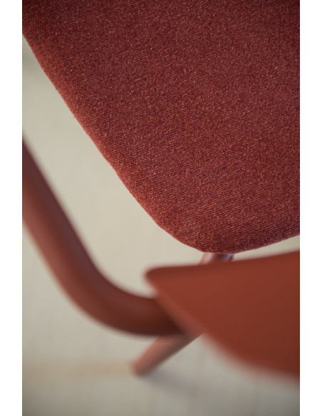 Židle Studie s područkami a čalouněným sedákem INDOOR | FERMOB