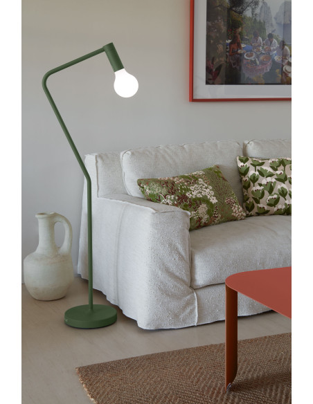 Stojací lampa Aplô - set lampy Aplô H24 a stojanu | FERMOB