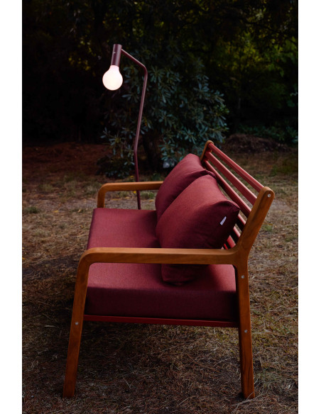 Stojací lampa Aplô - set lampy Aplô H24 a stojanu | FERMOB