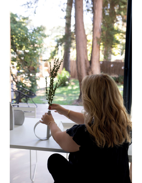 Kovová váza IOS pro jeden květ | FERMOB - 19