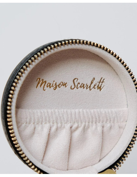 Kulatá cestovní šperkovnice z umělé kůže - camel | MAISON SCARLET - 4