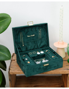Two-tier jewellery box made of dark green velvet | MAISON SCARLET - 1 2