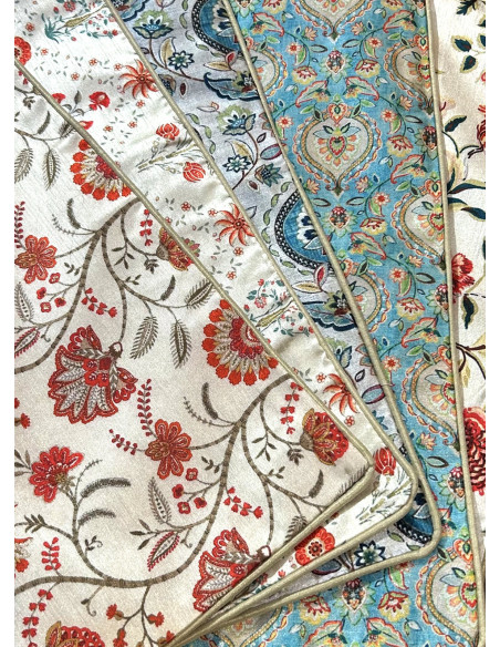 Povlak polštáře 40x40 s hedvábným leskem a potiskem | dovoz Indie a