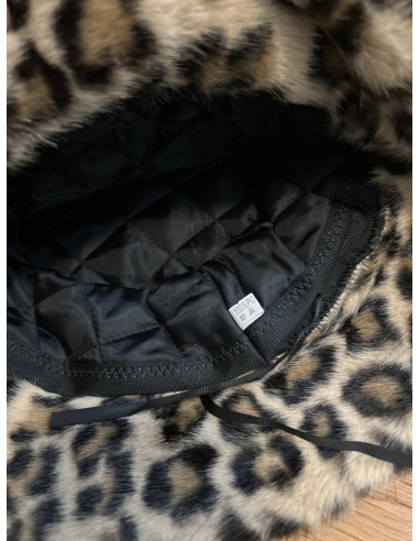 Kožešinový klobouk béžový se zvířecím vzorem | dovoz Le Patio a