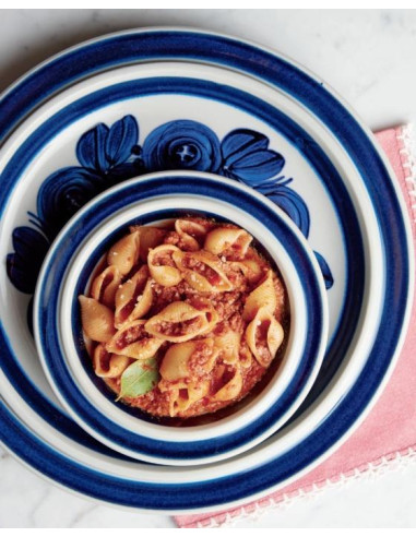 Italy by Ingredient: Artisanal Foods, Modern...