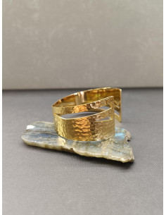 Široký tepaný náramek, zlatý | PIOU PIOU - 1 2