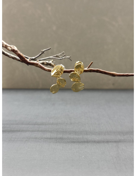 Náušnice ve tvaru drobných oválků, zlaté | PIOU PIOU c