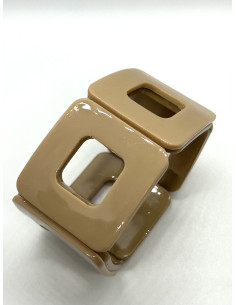 Náramek z tvarovaných čtverců v béžové barvě | KLÉO PARIS 2